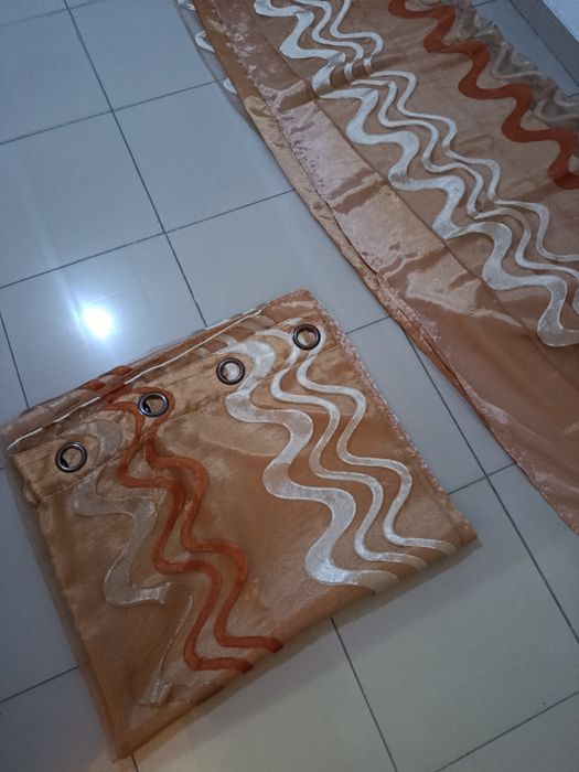 Cortinados com pano duplo