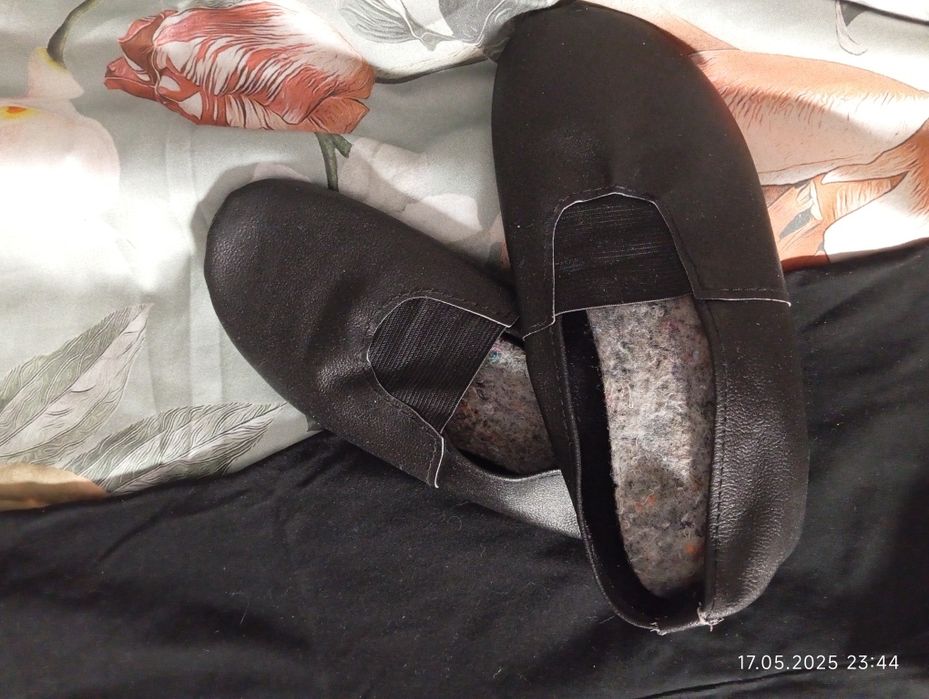 Чешки черные р.36