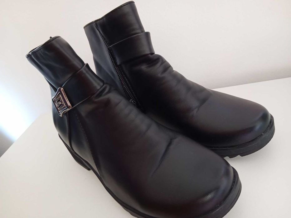 botas pretas 36 com fechos