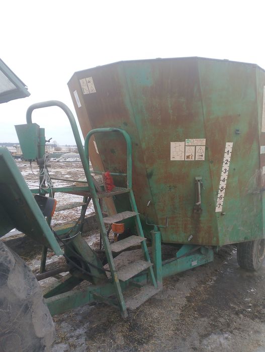 Sprzedam wóz paszowy