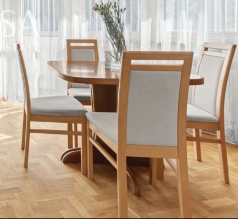 Komplet 6 drewnianych krzeseł tapicerowanych – jasne drewno