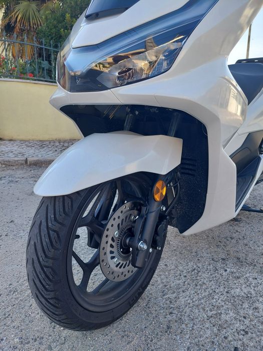 Honda Pcx 125cm3 de 2025