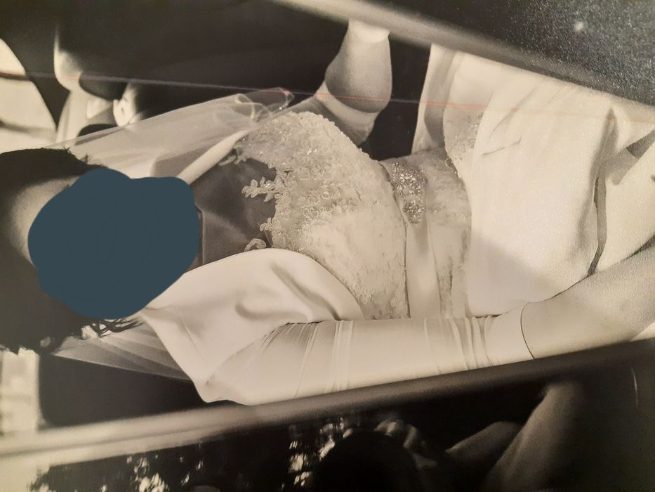 Suknia ślubna, klasyczna elegancja, koronka, litera A, stan idealny