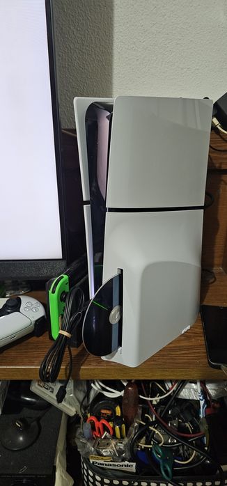 PS5 modelo slim com drive bluray + jailbreak 11.20+ extras