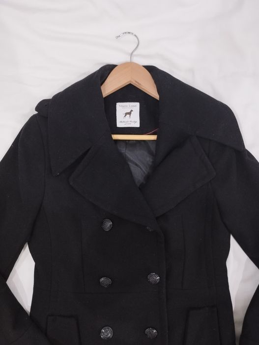Sobretudo preto Marie Lund como novo