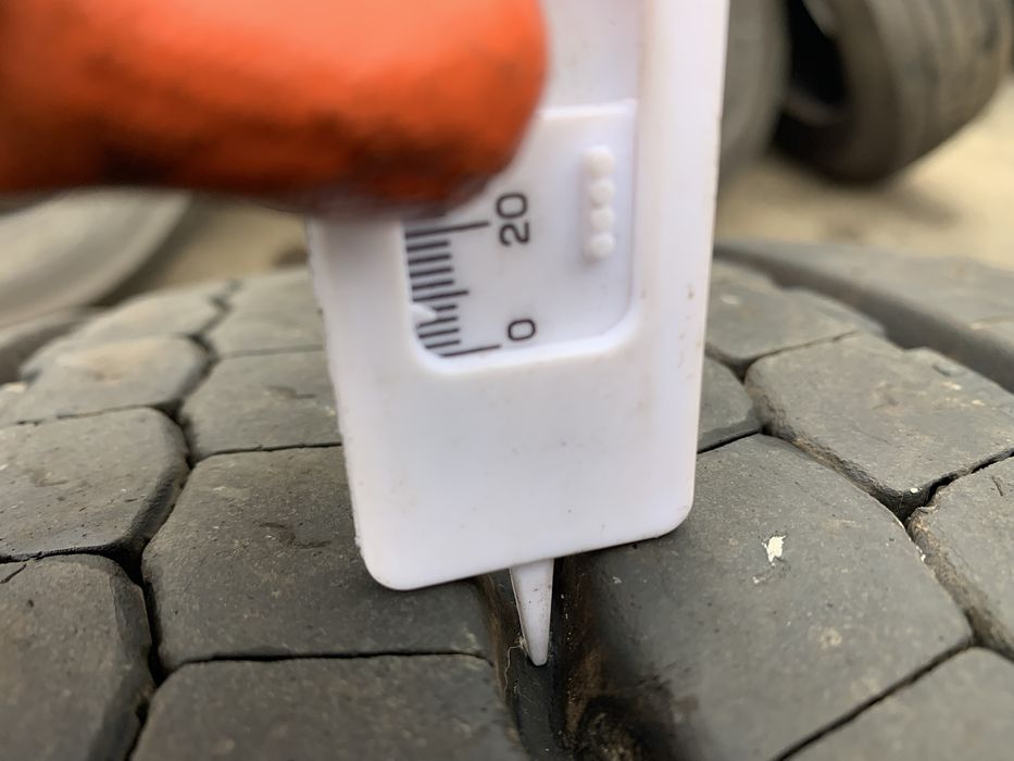 E81. 315/70/22,5 Hankook AH51