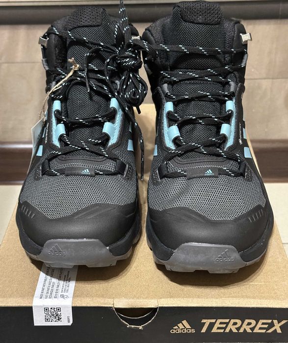 Кроссовки Adidas Terrex Swift R3 Mid Gore-Tex р.39,5/38,5-24,5 см.