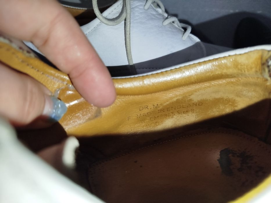 Білі туфлі Dr martens Англія, р42