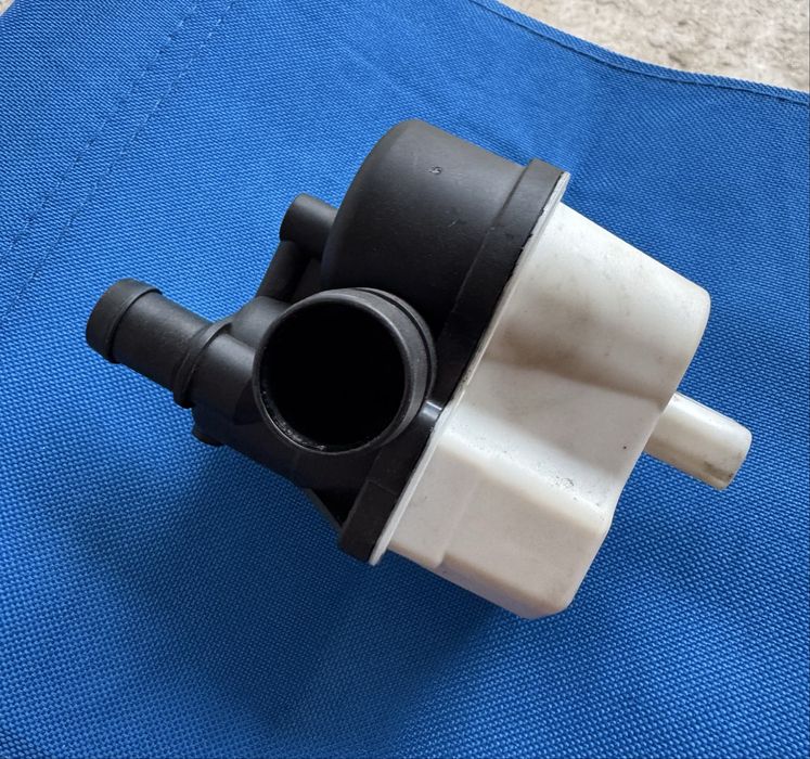 Насос діагностики витоків палива (Leak Detection Pump / DMTL pump) Bosch: 0 261 222 018 під ремонт