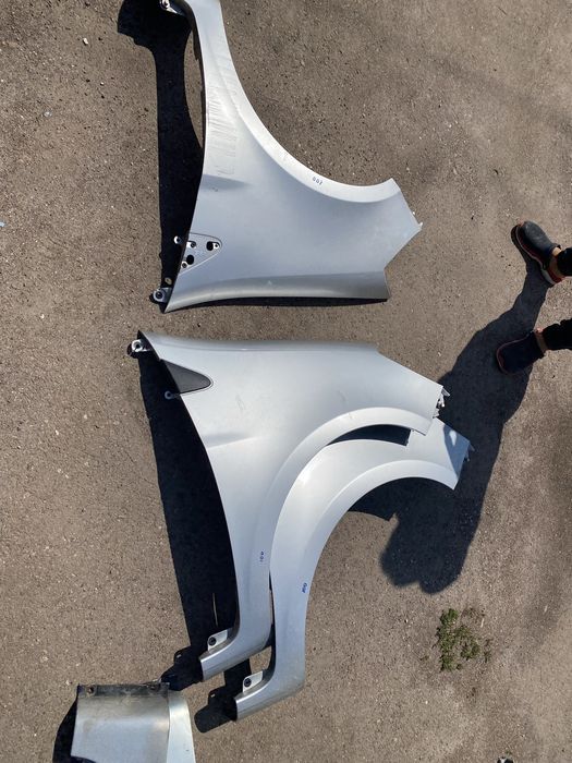 Крило Рено Кліо renault clio