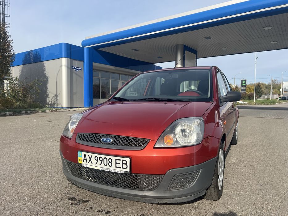 Ford Fiesta 1.4, бензин