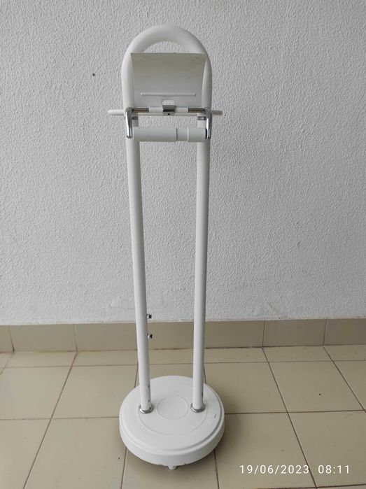 WC- Suporte para toalhas e rolo de papel