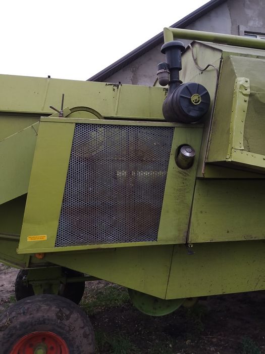 Продам комбайн клас