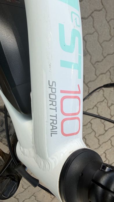 Bicicleta electica BTT mulher