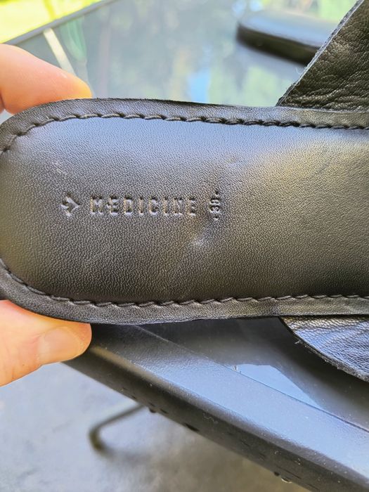 Klapki skórzane damskie rozmiar 38