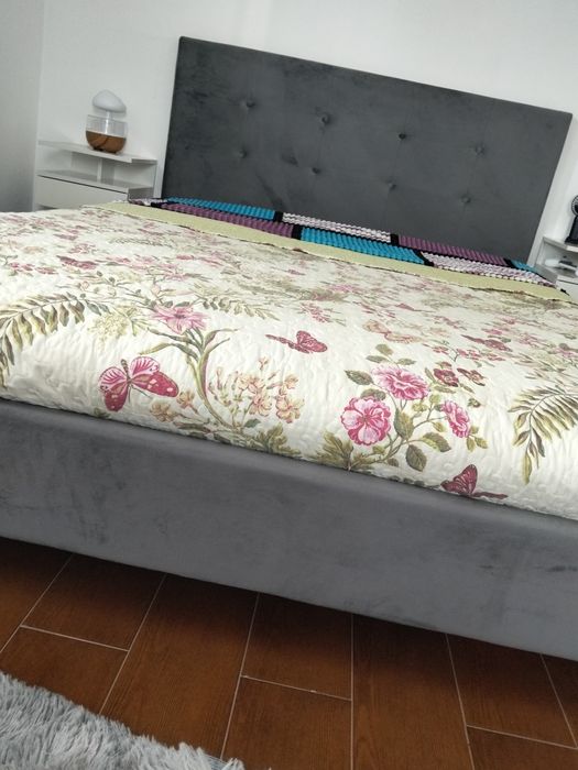 Vendo cama de casal