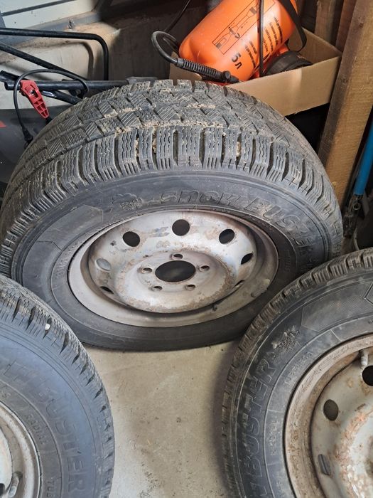 235/65/16с Зимова Резина з дисками на рено мастер 3