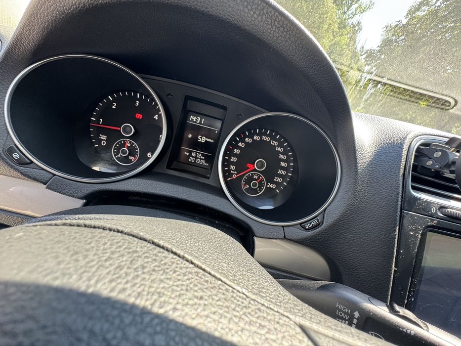 Продам Volkswagen Golf 6