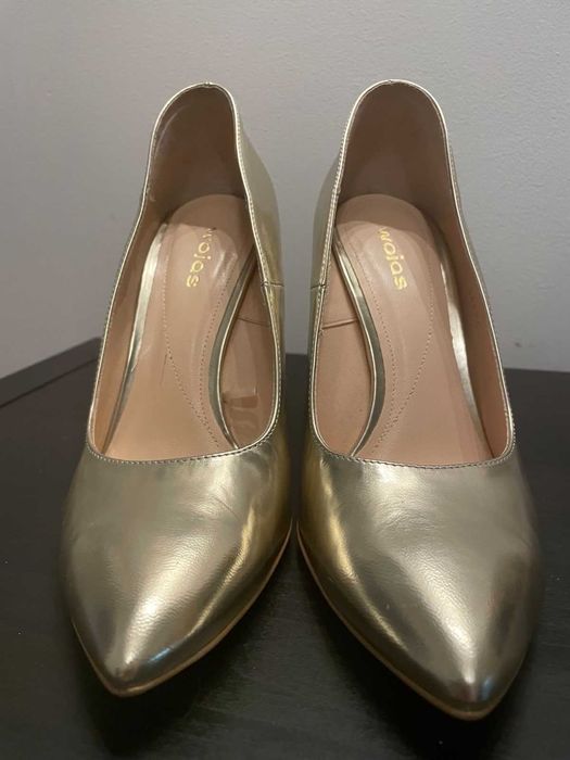 Złote buty czółenka WOJAS nieużywane rozmiar 40
