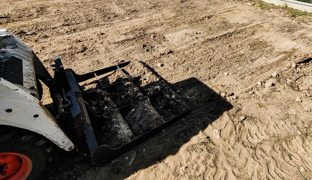 Prace ziemne Ogrody Projekty Drenaż Wycinki Koparki Ładowarki Traktory