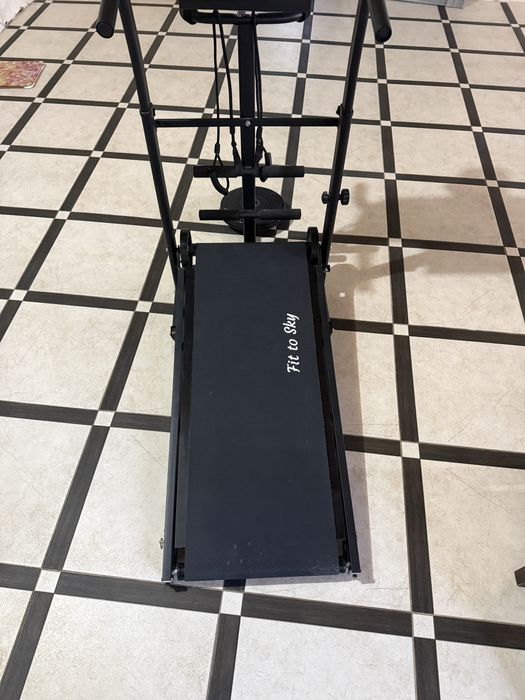 Механічна бігова доріжка