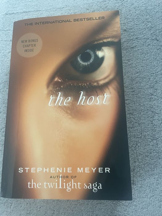 The host Stephanie Meyer