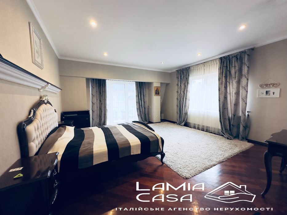 VIP будинок біля парку , в топовій локаціі