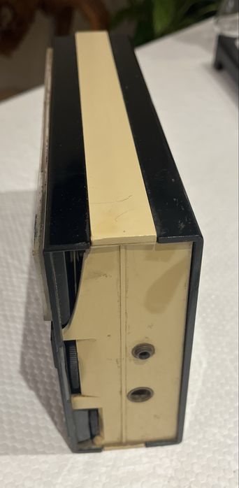 Esta ao de radio SCHNEIDER FM