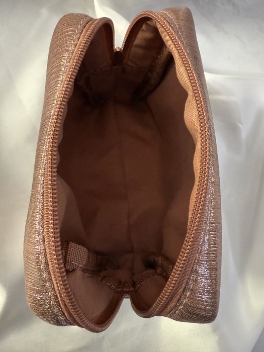 Косметичка Charlotte Tilbury