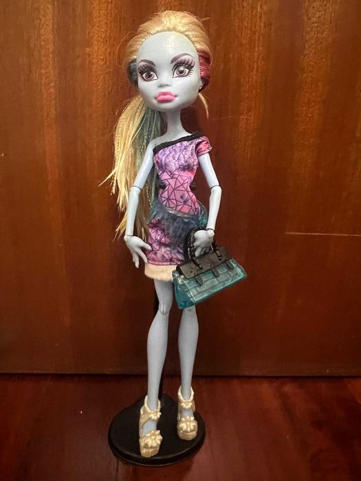 Monster high primeira edição - atualização64862464842497121