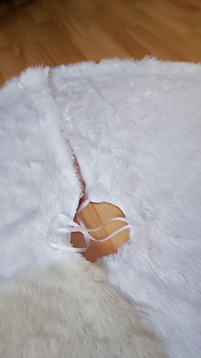 Килимок-спідниця під ялинку