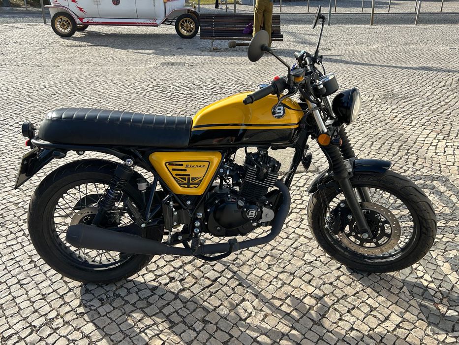 Bluroc Legend 125 | 2025 | 1.700 km