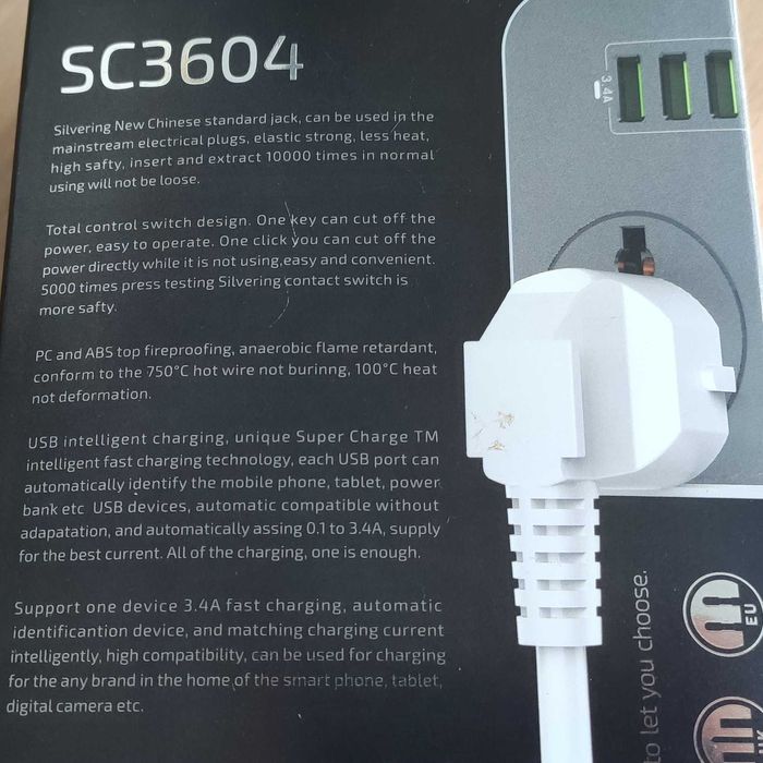 Carregador Tomada Universal 3 Entradas e 6 USB