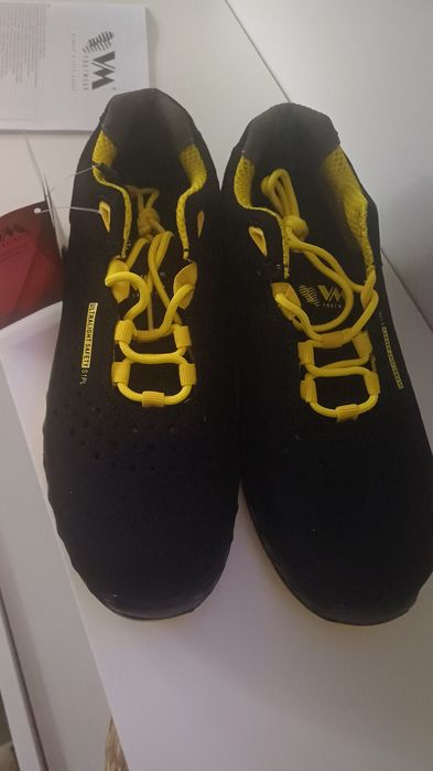 Buty robocze  i ochronne FOOTWEAR