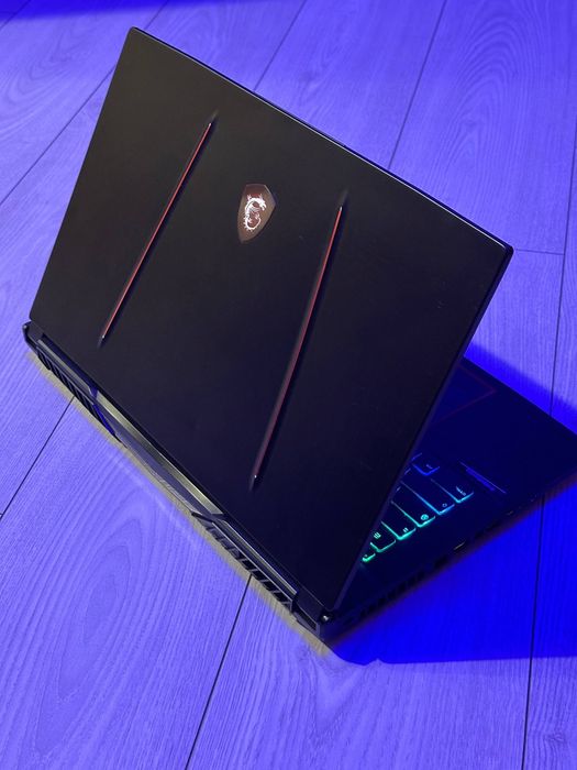 Игровой RAIDER GE75 17"144HZ RTX2070 8Gb I7-8750H 16Gb SSD512GB  MSI
