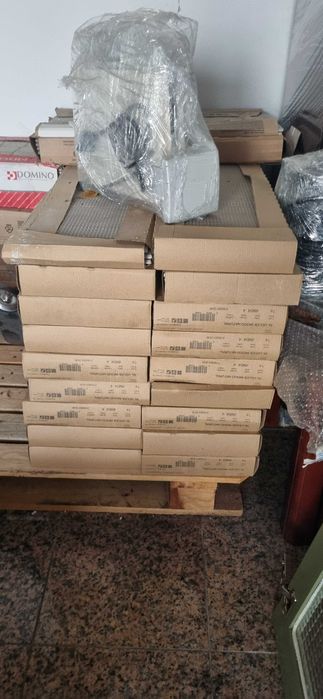 Pavimento Ucles madeira natural 22,5x90 cm