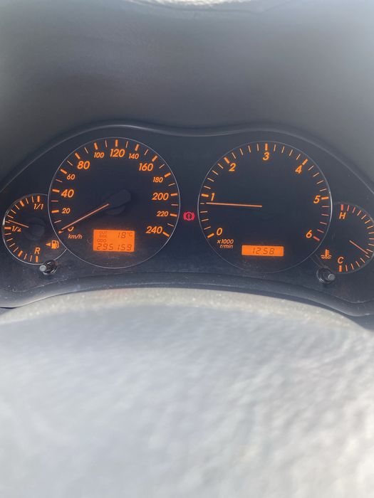 Toyota Avensis 2.2 -177cv Ano 2006