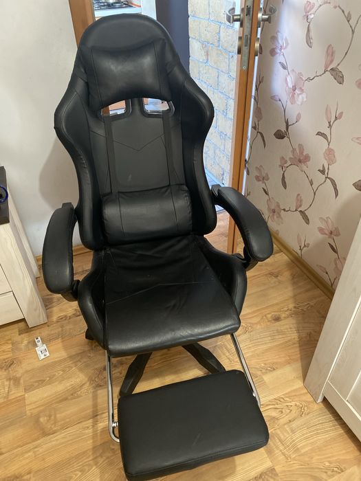 Sprzedam fotel gamingowy