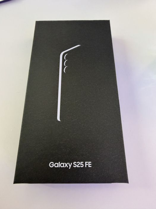 Samsung galaxy S25 FE 8/128GB  black gwarancja dwa lata zaplombowany
