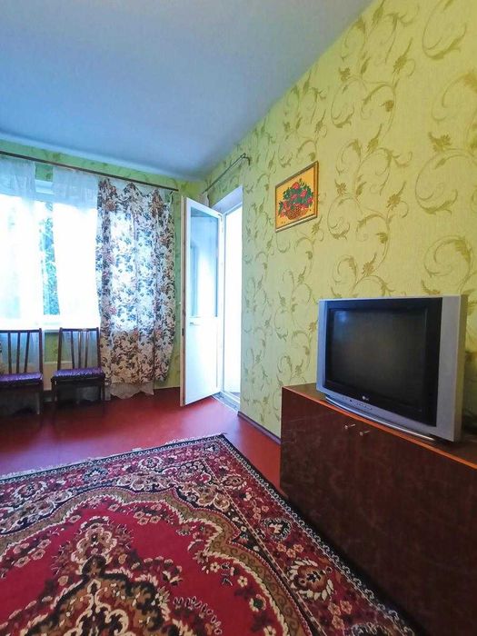 Довгострокова оренда 1-кімн мебльованої квартири на Пухова.