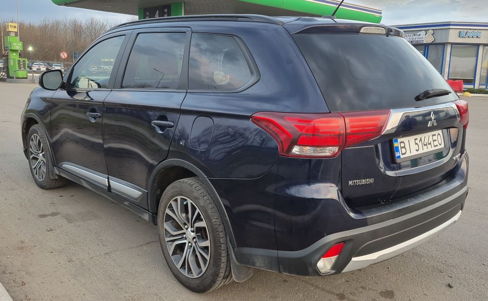 Mitsubishi Outlander 2016 р.в.