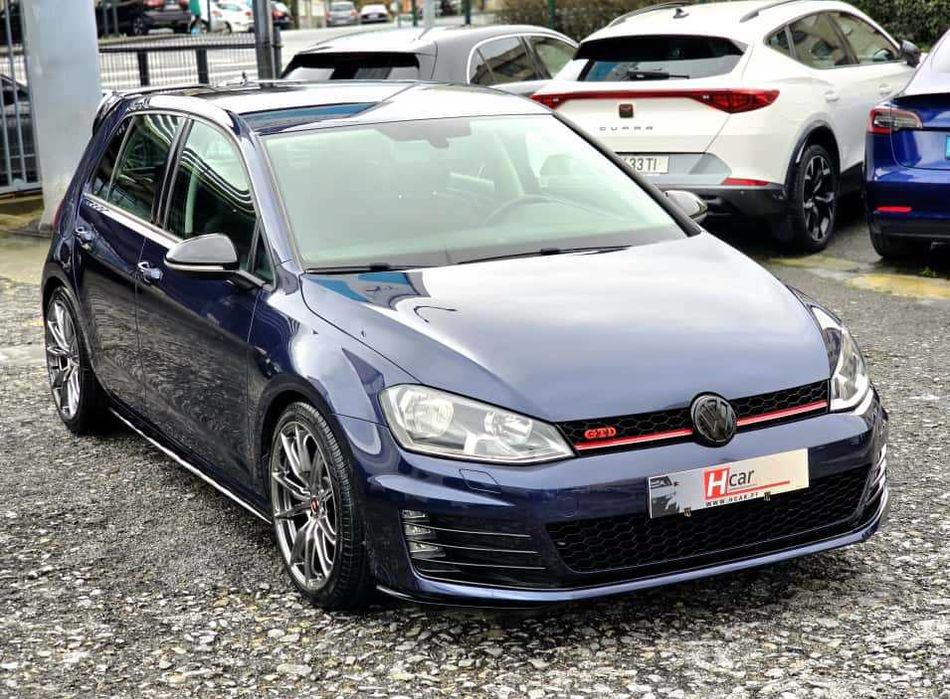 VOLKSWAGEN GOLF VII 1.6TDI 110CV "LOOK GTI"