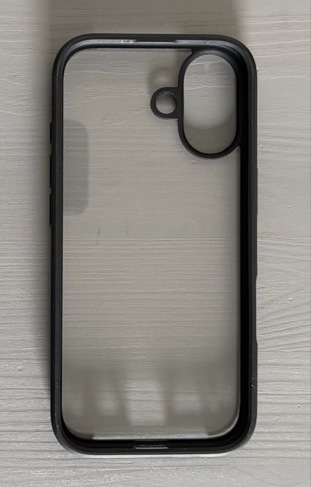 Etui iPhone 17 Spigen