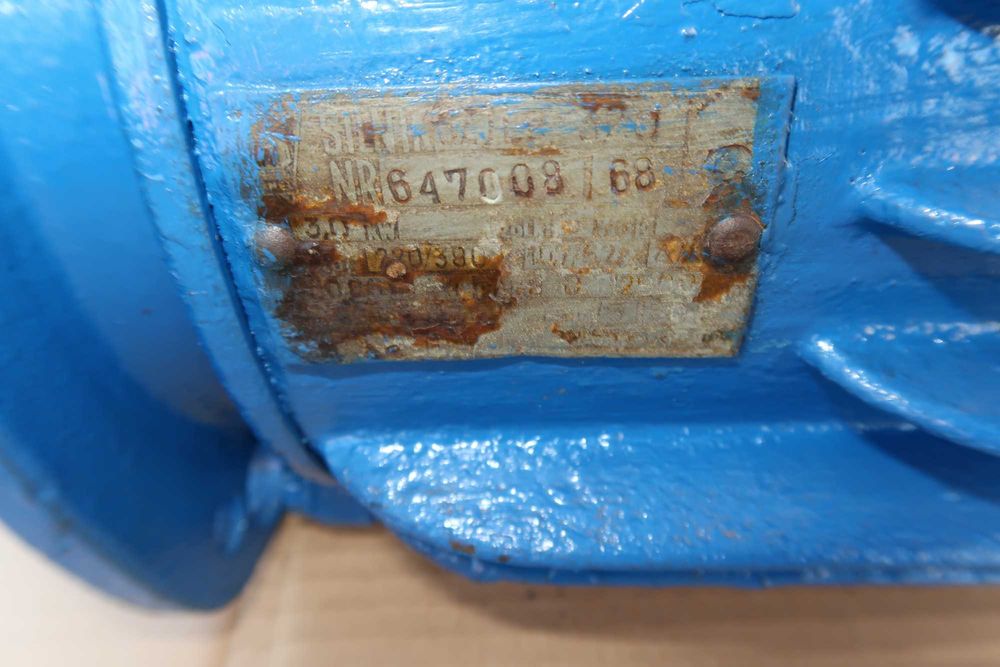 Silnik elektryczny 3 KW z długą ośką