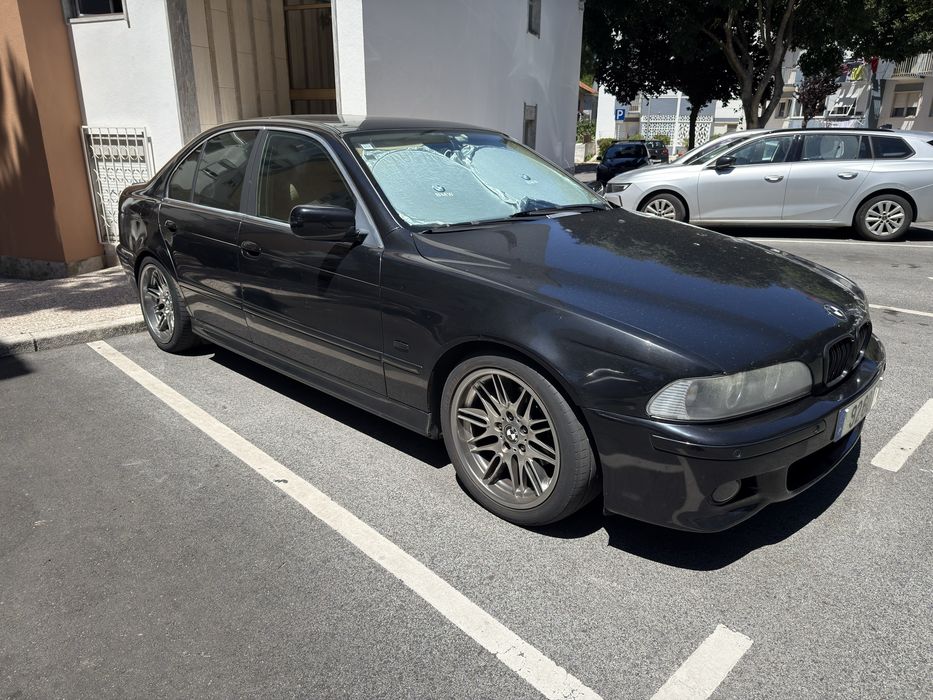 BMW E39 525D  - Ano 2002