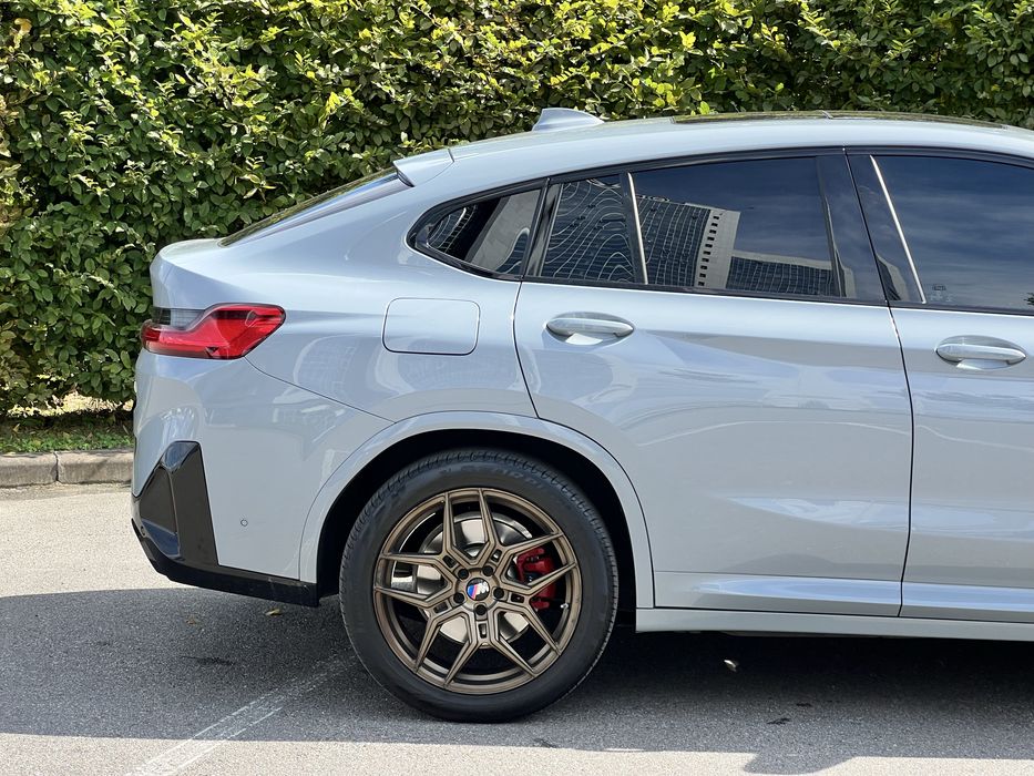 Bmw X4M40i 2023 рік