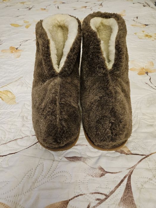 Чуні чоловічі з овчини на твердій підошві 43 розмір, нові