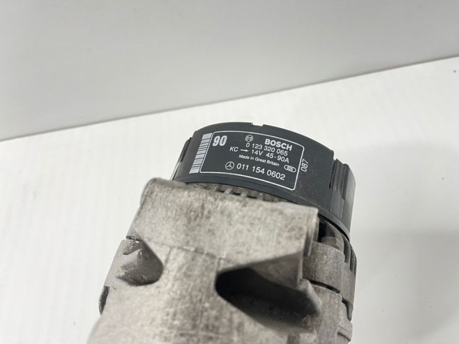 Alternador Mercedes CDI 90A Sprinter Classe C W202 Vito 638