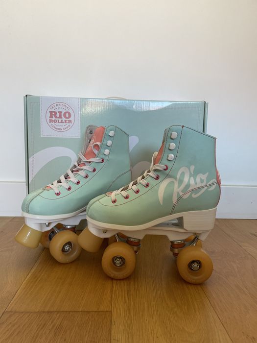 Patins 4 rodas- Rio Roller