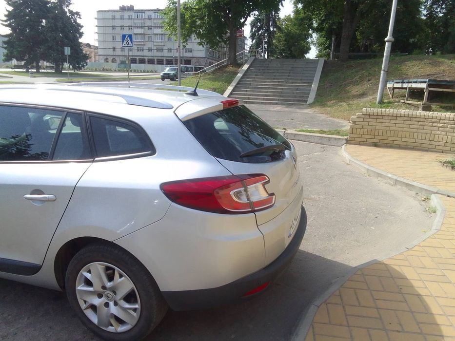 Renault Megan, легендарний Рено Меган